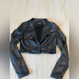 Black faux leather cropped jacket size small